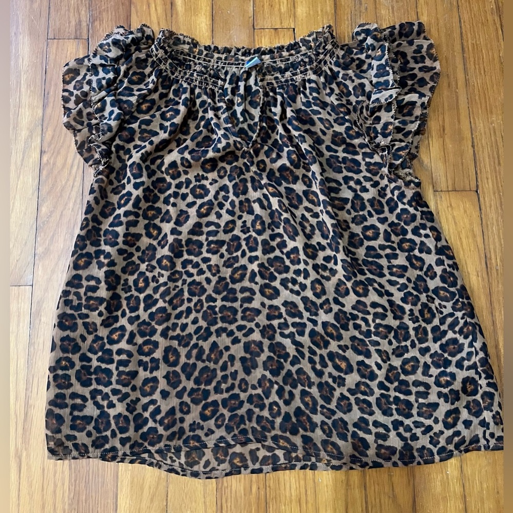 Old Navy short ruffle sleeve shirt